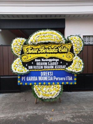 Papan Bunga Duka di Semidang Alas